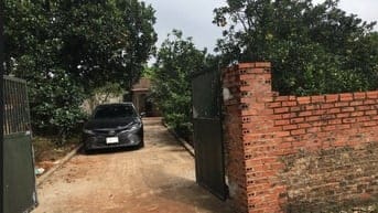 Cho Thuê Nhà trọ 50m2 nhà, 2000m2 vườn Giá 2,5tr cách TP BắcGiang~ 6km