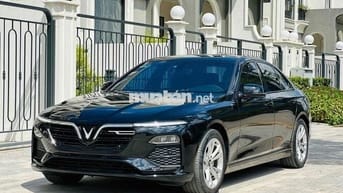 VinFast Lux A2.0 2021 2.0 AT - 41000 km
