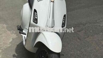 vespa sprint up led iget biển 59 chính chủ.trả gop