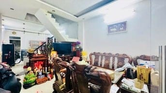 BÁN NHÀ ĐẸP PHAN VĂN KHỎE – P.5 – QUẬN 6  Giá chỉ: 2 TỶ 550 TRIỆU