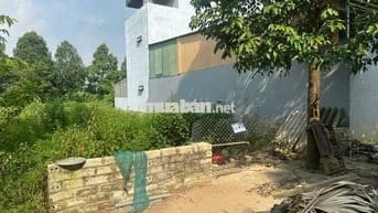 Chủ cần bán mảnh đất lấy tiền xây nhà trọ