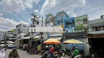 Bán nhà 3 tầng 4×23 mặt tiền chợ khu phố 3 tên lửa