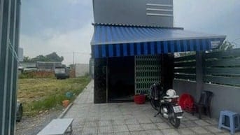Cho thuê nhà cấp 4, Dương Công Khi, Hóc Môn 4x15m và 110m2 đất giá 7tr