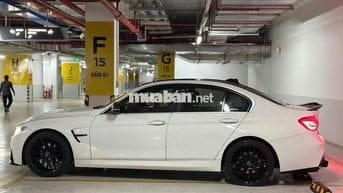 BMW 3 Series 2015 320i - 85000 km
