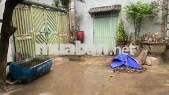 BÁN ĐẤT THỔ CƯ 1/ SÁT MT NGAY LÊ VĂN QUỚI 4x20m HXH 6M SHR