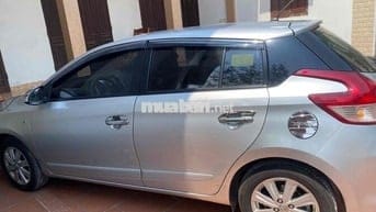 Toyota Yaris 2015 1.3E - 110000 km