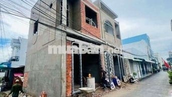 HÀNG HIẾM - NHÀ GỐC LỘ NHỰA Ô TÔ TRƯỚC NHÀ 2 PHÒNG NGỦ