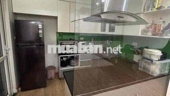 cho thuê căn 1ngủ 48m 6tr 1/10 vào ở được