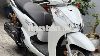 SH300i đời cao nhất odo chuẩn 5519km cọp