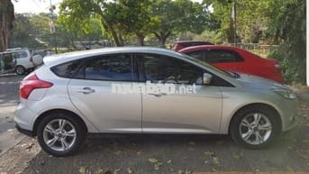 Xe Ford Focus Hatchback 1.6 AT 2014 - 240 Triệu