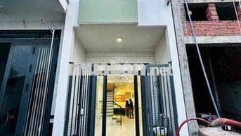 Nhà Lầu Đẹp Mới Xây Full Nội Thất - Ô Tô Thoải Mái