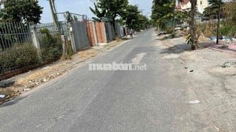 Xưởng MT Đường 12M mặt tiền ngang tận 20m cực dễ cho xe ra vào