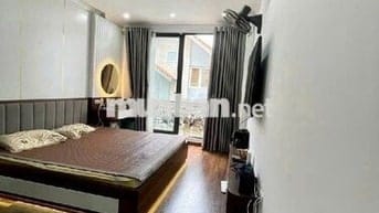 Bán gấp căn nhà đầu ngõ 68 Xuan Đỉnh