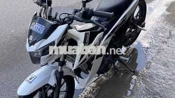 satria Fi 2019 trắng ngọc Trinh biển 65 máy êm ru