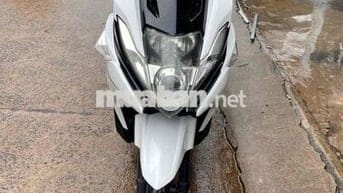 bán yamaha nouvo phun xăng điện tử. đẹp keng