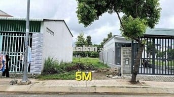 Cần bán gấp lô đất gần chợ nông sản Bến Cát giá 780 triệu