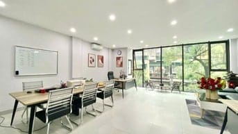 Cho thuê sàn đẹp 70m2 mặt phố Hoàng Quốc Việt giá chỉ từ 12tr/tháng