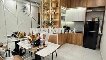 Bán Nhà Giáp Bát 23M x 6 Tầng Giá 5,9 Tỷ. Full nội thất, 1 nhà ra phố