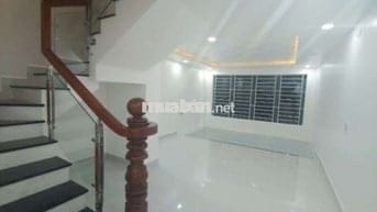 Nhà 3 lầu KDC an sương 4,5 x 20m giá 9ty200tr tl