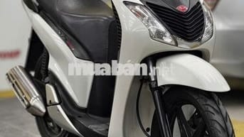 SH 150 VIỆT NAM MẪU Ý ĐẦU 500 ĐỜI 2010.