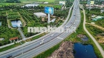 Đất có 300m2 thổ cư, gần khu công nghiệp Trần Đề, gần cảng Trần Đề