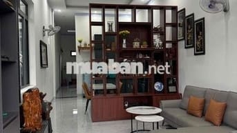 bán nhà mới xây đầy đủ nội thất