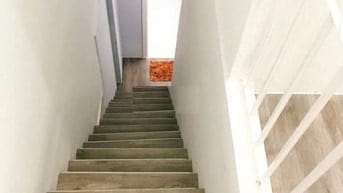 Cho thuê nhà 3hẻm 4m(XH) Cách Mạng Tháng 8, P.13, Q.10 giá 15tr