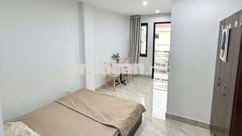 Cho thuê CCMN 25m2 full đồ. Ban công thoáng ô tô đỗ cửa tại Tương Mai