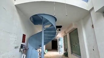 Góc 2 mặt tiền - trung tâm, Quận 1 - 4,2x24m - trệt lầu ST, suốt đẹp