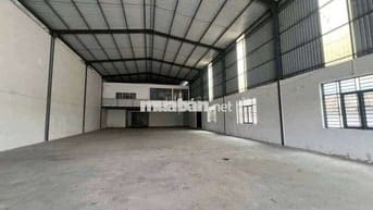 Xưởng 2200m giá 95 tr Đức Hòa Long An