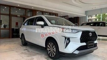 Toyota Veloz Cross Top 1.5 CVT 2024