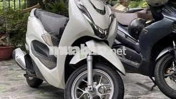 Chính chủ cần bán Honda Lead 2023 trắng
