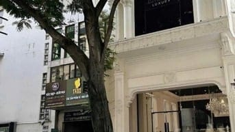 BÁN NHÀ MẶT TIỀN 3/2,P12 , QUẬN 10, DT:3,6X22 NỞ HẬU 7,3 GIÁ: 35 TỶ TL