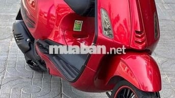 Vespa Sprint 2021 giá sale sập sàn