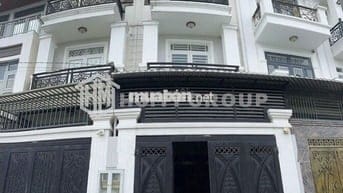 NHÀ 1T2L HẺM XE HƠI TẬN NƠI NGAY CHỢ HIỆP BÌNH. 4PN