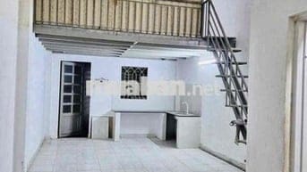 CHO THUÊ NHÀ CẤP 4 113m2 ĐỐI DIỆN VẠN PHÚC CITY 2PN-2WC HIỆP BÌH PHƯỚC