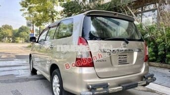 Toyota Innova 2.0G 2012