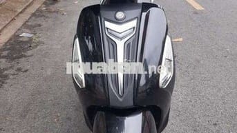 Xe tay ga Yamaha Grande đen bóng mới 90%