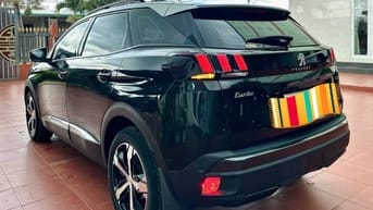 Cần bán xe Peugeot đời 2020, bản full