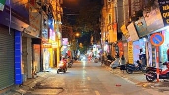 Mai Dịch 41m2*6T, cách ô tô 2 nhà, ngõ kinh doanh, thuê 45tr/th 10 tỷ