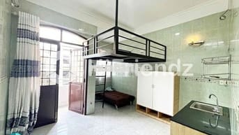 PHÒNG TRỌ SINH VIÊN GIÁ RẺ - DUPLEX BAN CÔNG GẦN VÒNG XOAY PHÚ LÂM