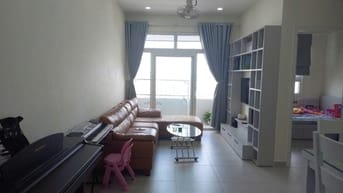 Chung cư Central Plaza,p3, TB: 77m2, 2PN, Tolet, Nội thất, 12tr5/th.