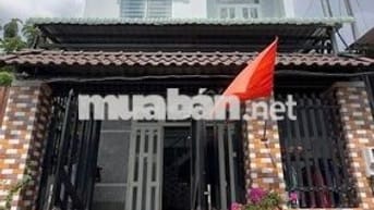 Kẹt tiền ! bán gấp căn nhà gần Cầu Vượt Củ Chi 102m2 -SHR- giá 890tr