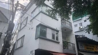 Cho thuê nhà góc 2 mặt tiền số 129 Cù Lao, Phường 2, Quận Phú Nhuận