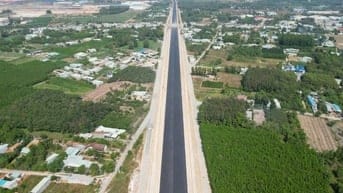 Bán lô đất lớn góc 2 mặt tiền ngay Cao Tốc Biên Hoà - Vũng Tàu