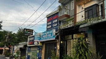BÁN NHÀ MT HM 3 TẦNG ĐẸP – SỔ HỒNG RIÊNG – VÀO Ở NGAY