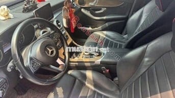 Mercedes Benz GLC 250 4Matic 2016-chỉ 745tr