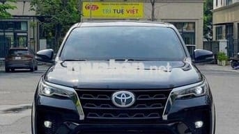 Toyota Fortuner 2.4L 4x2 AT 2024- 27000 km