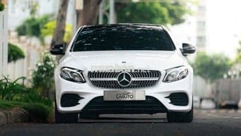 Mercedes E200 Sport Model 2020 - Trả trước từ 349t