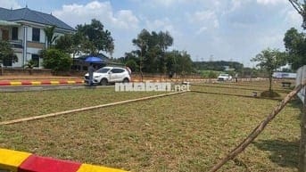EM BÁN LÔ GÓC NẰM TRÊN TRỤC ĐƯỜNG LIÊN XÃ